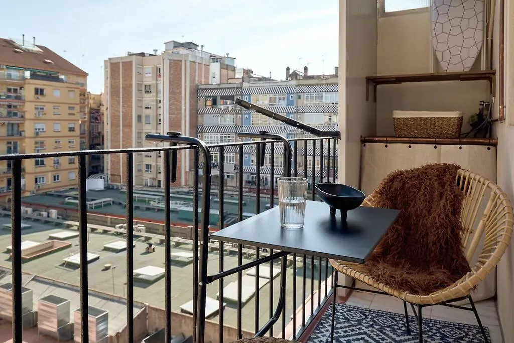 Yangra - Two Bedroom Apartment In Consell De Cent 바르셀로나